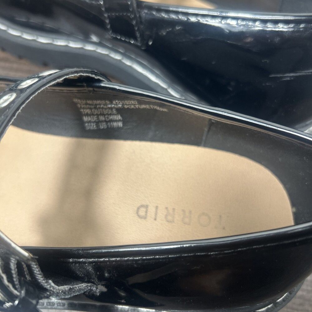 Torrid Mary Jane Shoes Womens 11 WW Black Patent Leather Lug Sole Goth Grunge - Picture 8 of 9